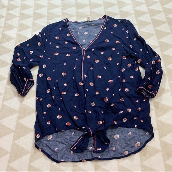 Max studio blue tie front circle print blouse - Picture 1 of 5